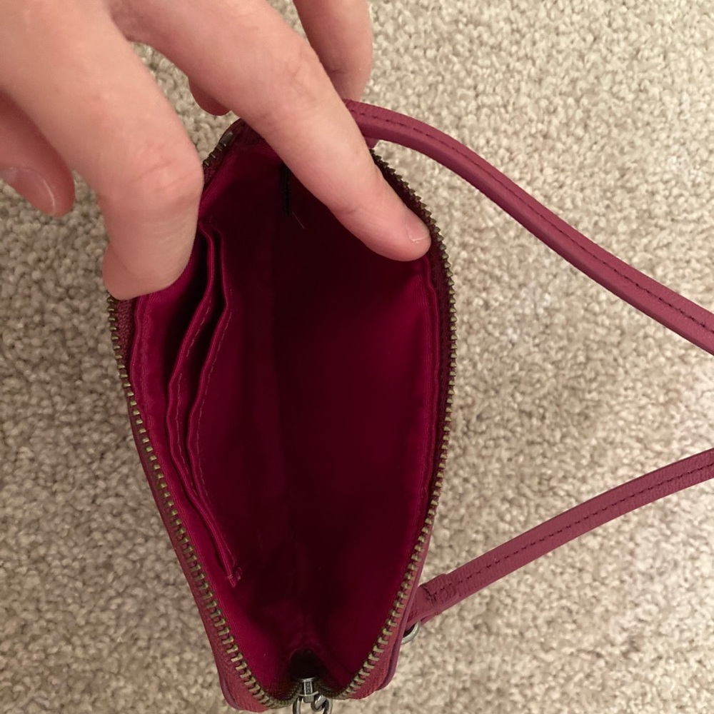 Purse - Picture 2 of 4